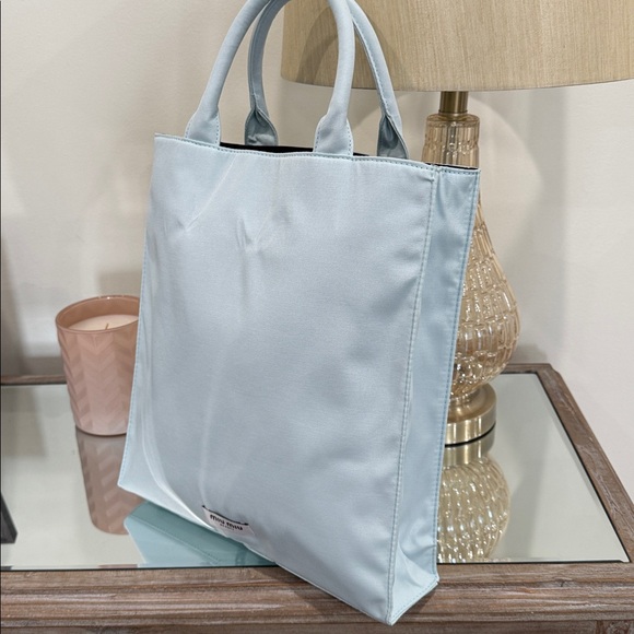 NEW Authentic Miu Miu Luxury Brand Beauty Tote Blue & Black, Large Size - Picture 8 of 10